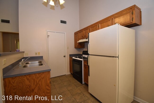 Building Photo - 3 br, 2 bath House - 835 Melissa St.