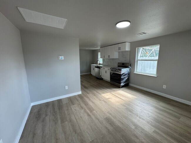 Foto del edificio - 3919 Elysian St