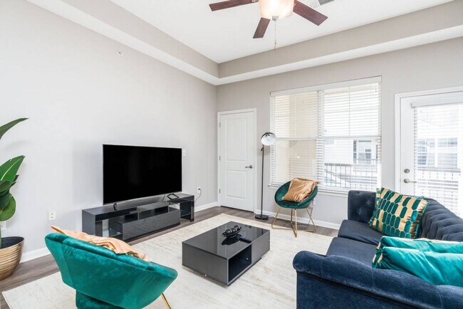 Foto del edificio - 7145 Purcell Dr