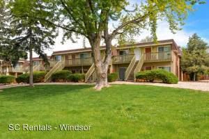 Foto principal - 810 Stone Mountain Dr