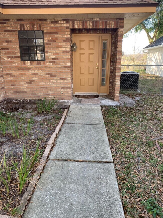 3807 Long Grove Ln, Port Orange, FL 32129 House Rental in Port Orange, FL
