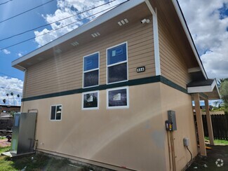 Building Photo - 556 Randolph St