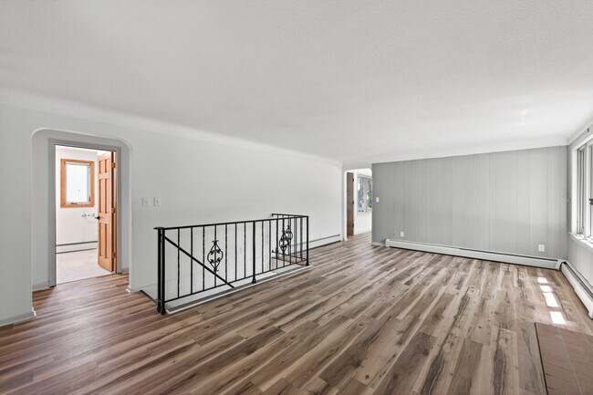 Foto del edificio - 1357 County Road H2
