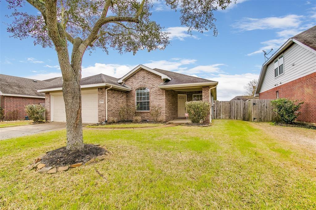 Foto principal - 2703 Courtyard Ln