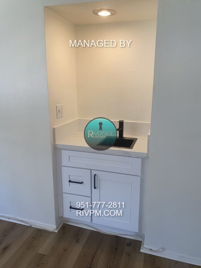 Building Photo - Spacious 2-Bedroom, 2-Bathroom Condo locat...