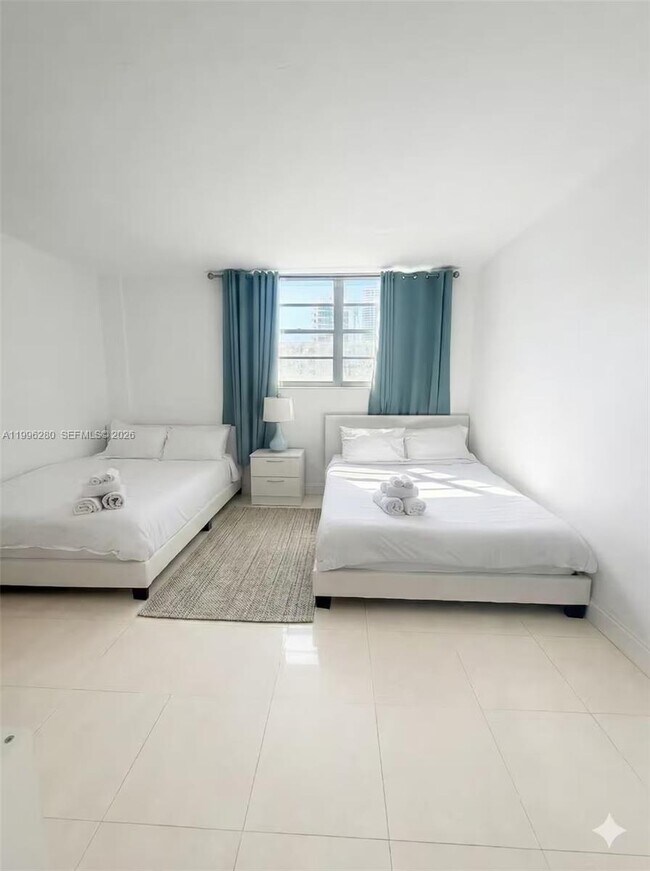 Building Photo - 3801 S Ocean Dr