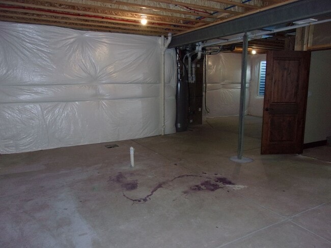 Building Photo - 3532 Red Feather Trl