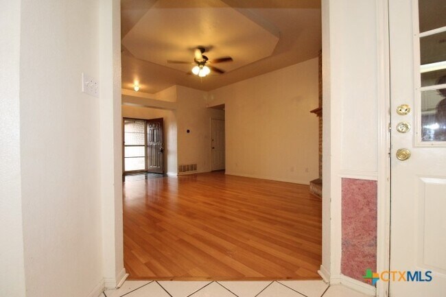 Building Photo - 4209 Adobe Dr