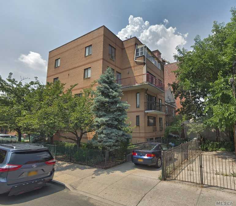 683 41st Ave, Queens, NY 11377 House Rental in Queens, NY