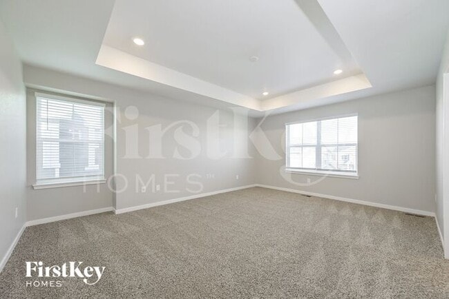 Building Photo - 10993 Vaughn St