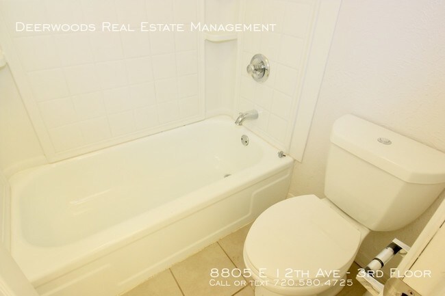 Foto del edificio - 8805 E 12th Ave