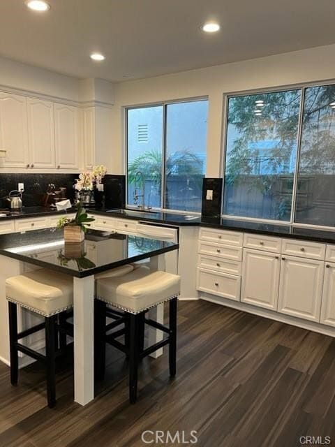 Building Photo - 2 Sugar Gum