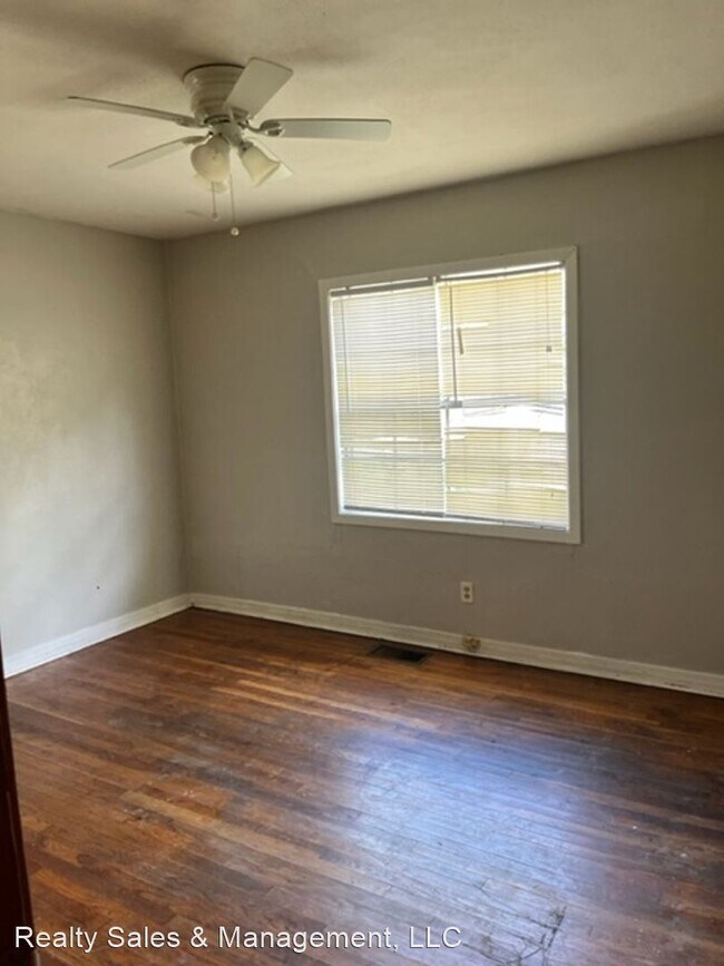 Foto del edificio - 4 br, 2 bath House - 1939 Shamrock Drive