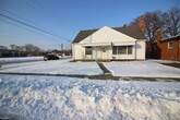 Primary Photo - 15305 Evergreen Ave