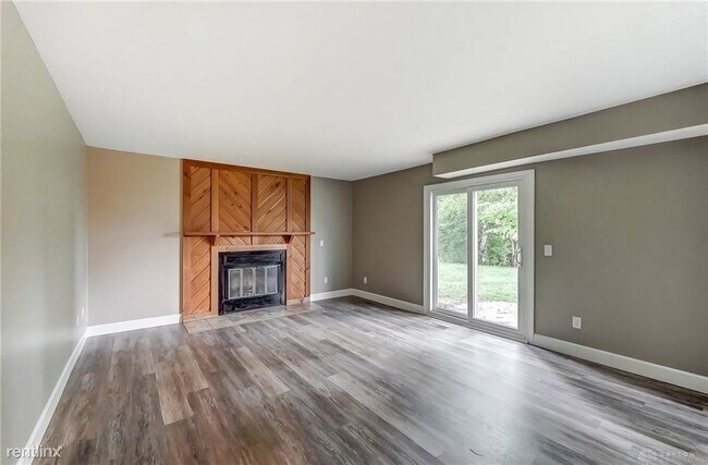 Building Photo - 4 br, 2.5 bath House - 120 Renwood Place