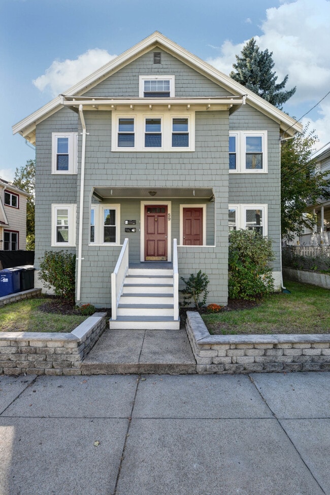 Building Photo - 52 Goodenough St