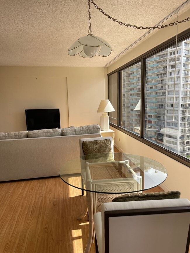 Foto del edificio - Discovery Bay #1719