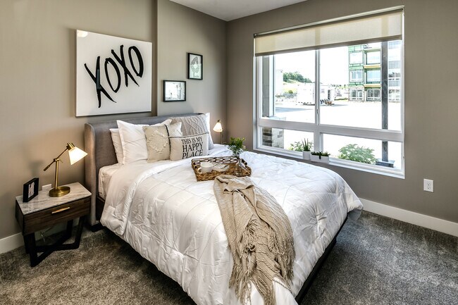 Photo - Axis Apartments