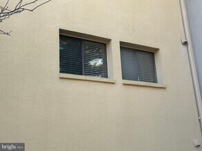 Building Photo - 5645 Harpers Farm Rd