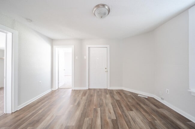 Building Photo - 1734 Olive St