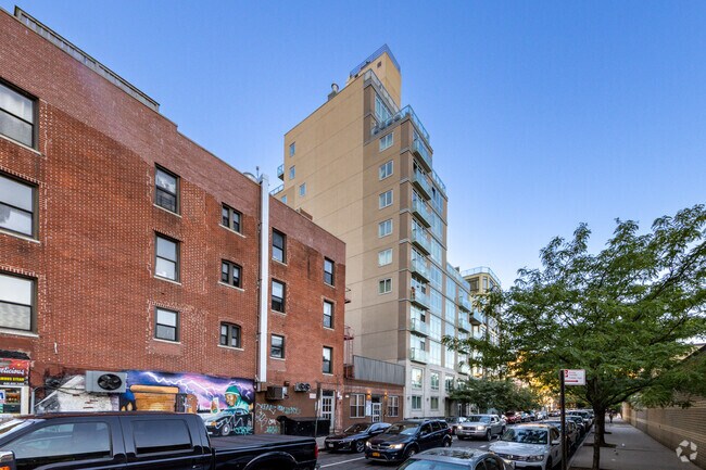 Building Photo - 344-346 E 110th St