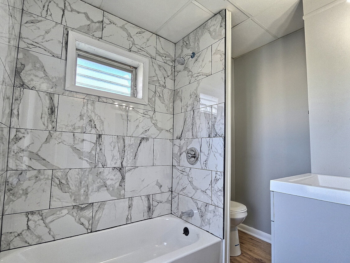 Foto principal - 1354 Cotton St