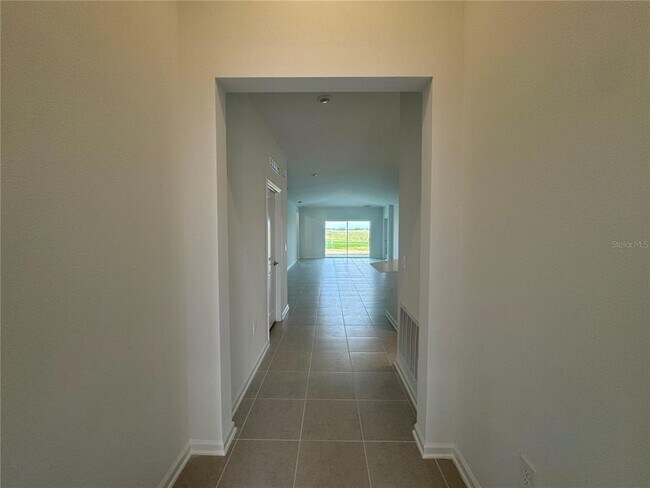 Foto del edificio - 3318 Armstrong Ave