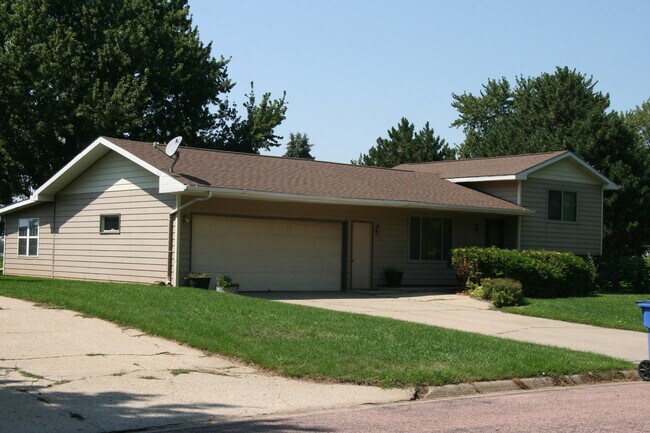 Foto del edificio - 3 bed house in Beresford