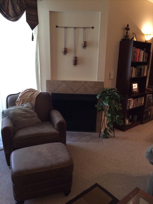 Foto del edificio - 535 Magnolia Ave