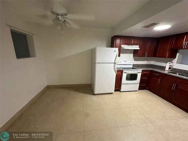 Building Photo - 11430 NW 39th St