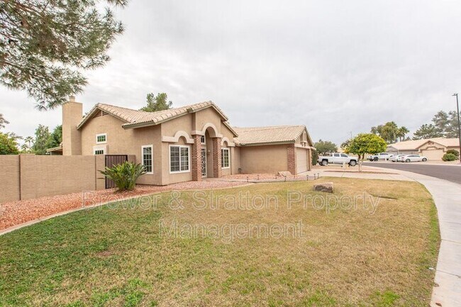 Foto del edificio - 1219 E Harbor View Dr