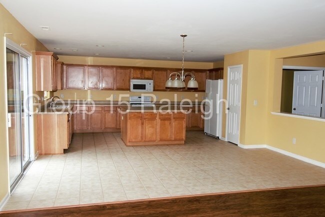 Building Photo - 229 Georgetowne Dr