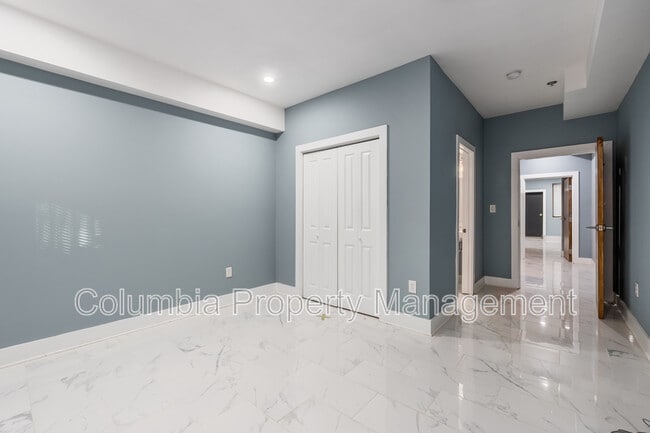 Building Photo - 1553 9th St NW