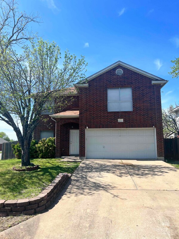 Primary Photo - 1000 Laurelleaf Dr