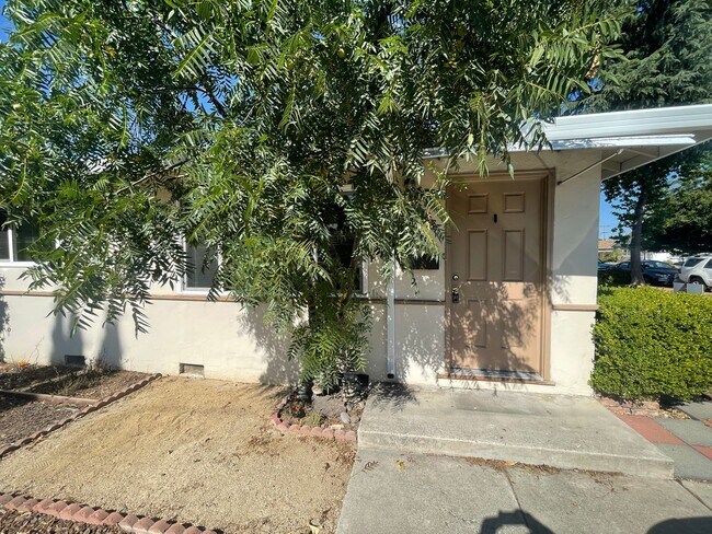 Foto del edificio - Foxworthy - 1817