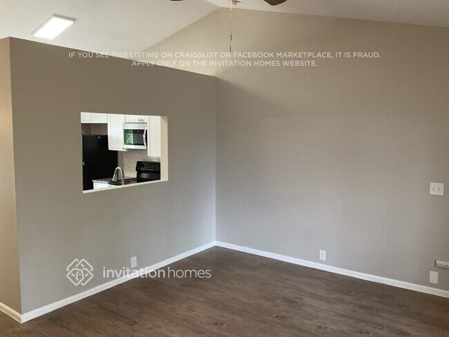 Foto del edificio - 6597 Hannah Rose Rd