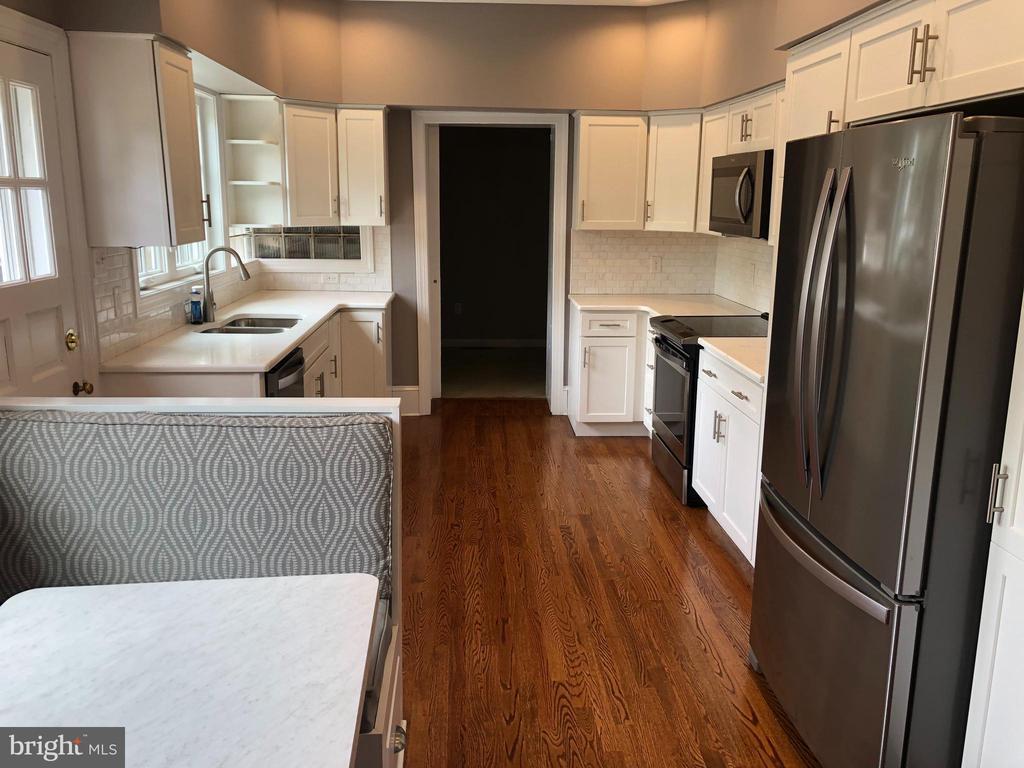 Foto principal - 23 S Stewart St