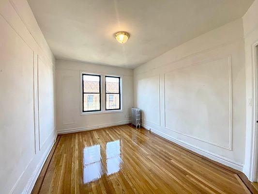 Foto del edificio - 3 bedroom in New York NY 10033