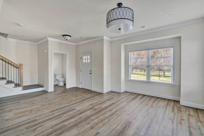 Foto principal - 3404 Avenham Ave SW