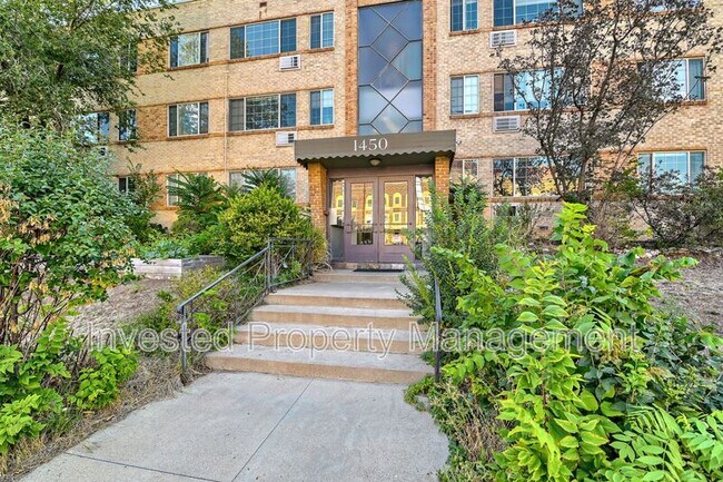 Foto del edificio - 1450 Albion St