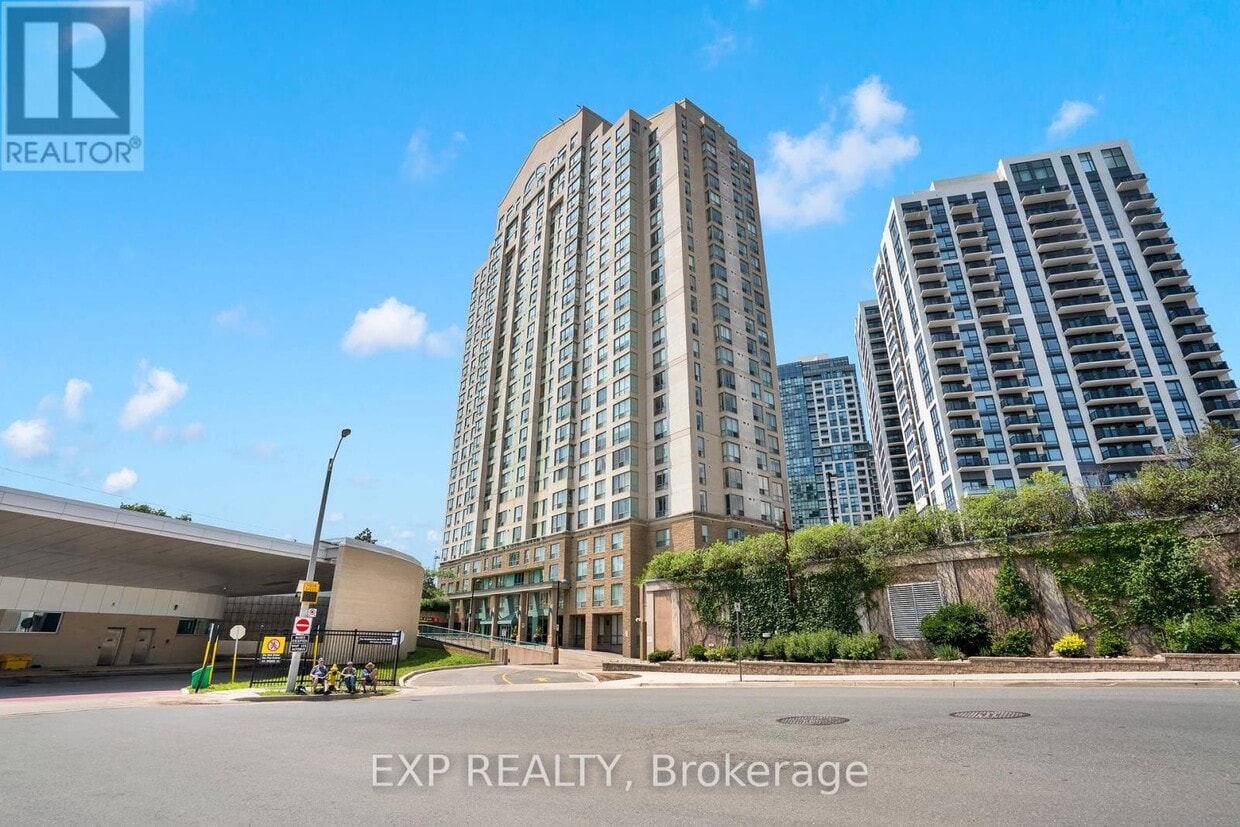 Primary Photo - 101-1101 Subway Crescent