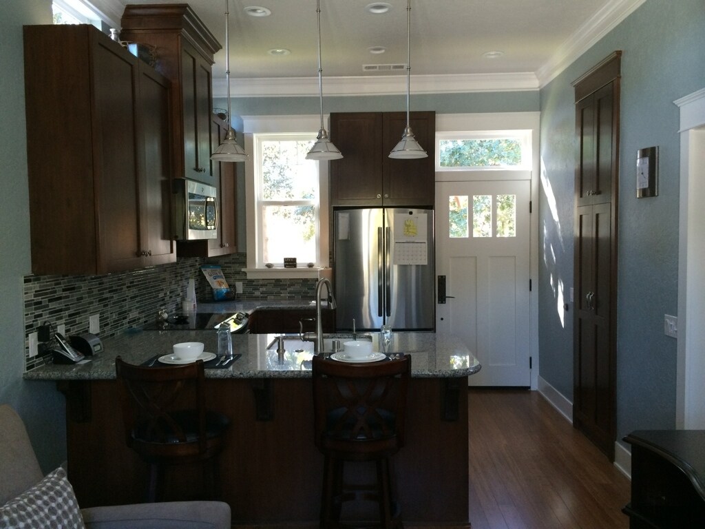 Kitchen - 339 W Cedar Ave