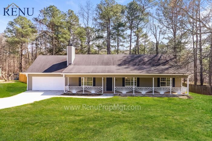 Primary Photo - Now Available! 3 bed 2 bath!