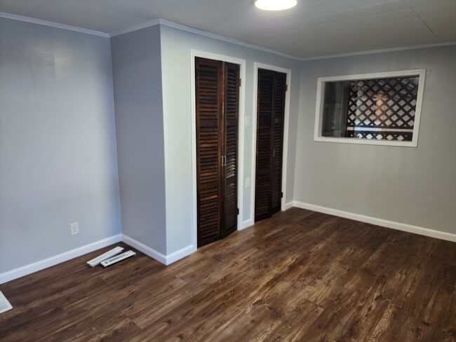 Foto del edificio - 313 Crawford Run Rd