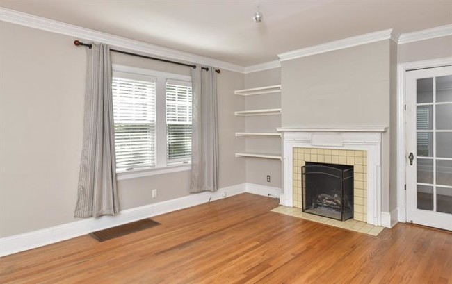 Foto del edificio - 436 Ridgewood Rd NE