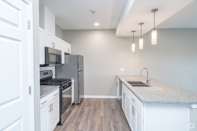1 habitación, 1 baño - 900 pies cuadrados - Cocina - Creekview Court