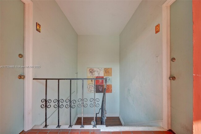 Foto del edificio - 1560 Jefferson Ave