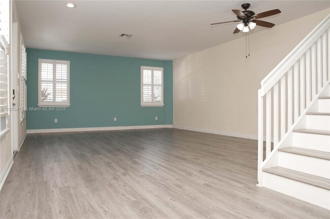 Foto del edificio - 14620 SW 15th St