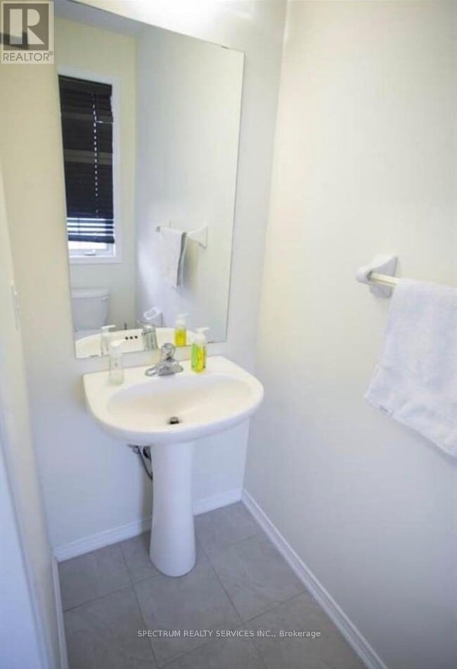 Building Photo - 96 Warner Ln