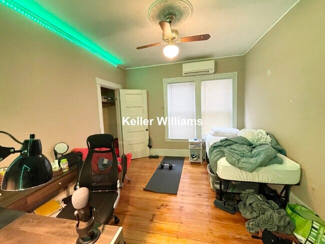 Foto del edificio - 67 Hillside St